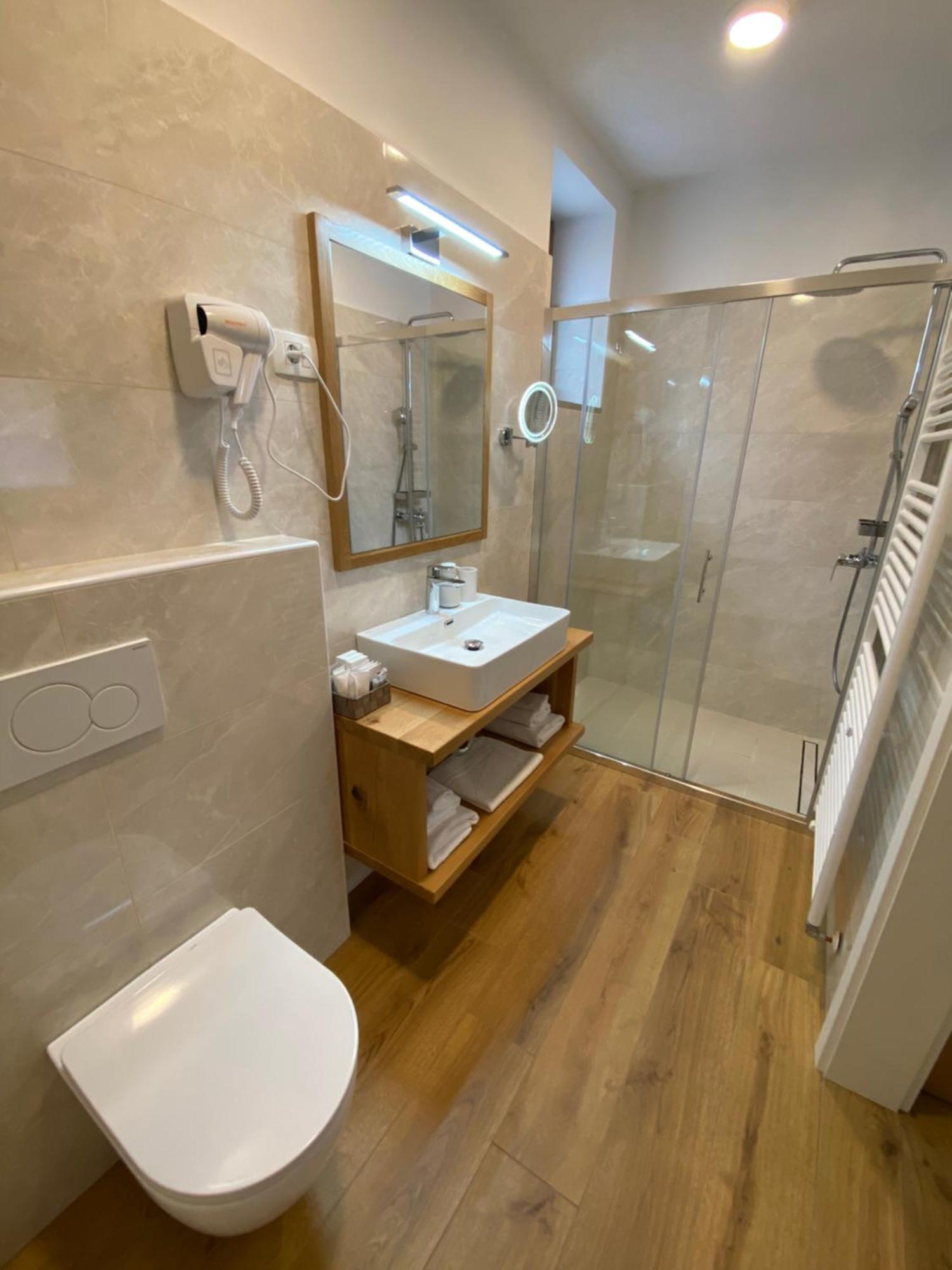 G House Otel Dutovlje Dış mekan fotoğraf